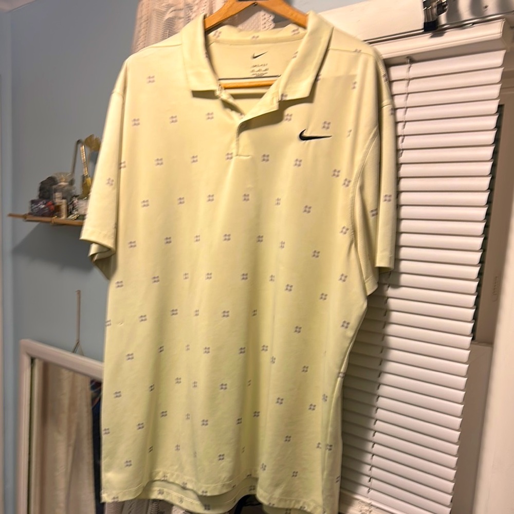 Nike Dri fit Men's Light Yellow Polo Shirt